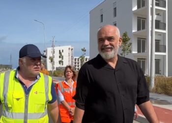 VIDEO/ “Më mbyti Alabari”, Rama tregon porosinë e investitorit të njohur për lagjen e re në Durrës