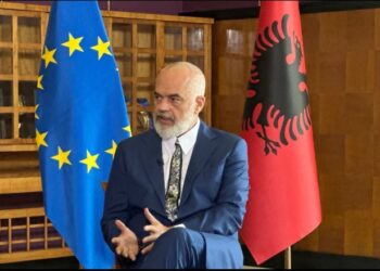 ‘S’i ndërhyjmë SPAK”/ Nga ligji i luftës te ‘Beleri’, Rama në median greke: Ka nga ata që përdorin flamurin grek si kartë krediti, minoriteti duket sikur…!