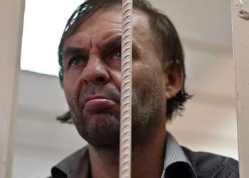 FOTOT/ Historia e tmerrshme, u rrëmbye nga një burrë monstër dhe u mbajt si skllave seksi për 14 vite