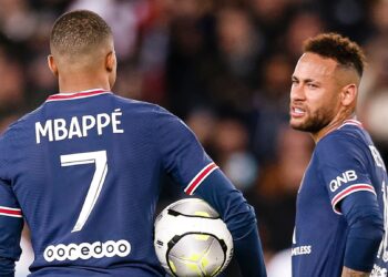 Prapaskenat tek PSG, Mbappe kërkoi largimin e Neymar: Nuk ka vend për të dy në skuadër