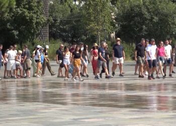 Shqipëria vizitohet edhe nga aziatikët e Lindja e Mesme: Preferojnë turizmin kulturor dhe atë malor
