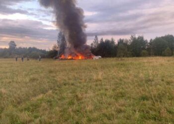 Al Jazeera: Celulari i Prigozhin gjendet në rrënojat e avionit të rrëzuar në Rusi