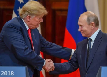 Putin “merr në mbrojtje” Trump: Ndjekja penale tregon se sistemi politik amerikan është i kalbur