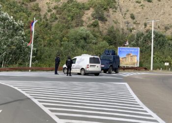 Sulmi terrorist në Banjskë, policia kryen kontrolle në pesë vende në veri