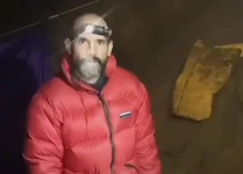 Amerikani i bllokuar në një thellësi prej 1000 metrash në shpellën turke: Jam mirë por më duhet ndihmë për të dal nga këtu