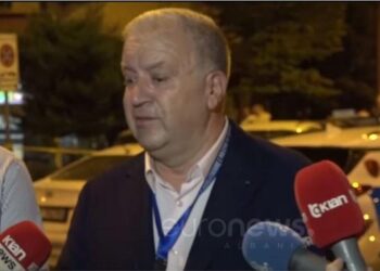 Autori i plagosjes së efektivit të Shqiponjave| Vocaj apel qytetarëve: Kujdes! Është i armatosur dhe me shenja depresioni