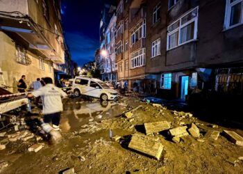 10 viktima nga përmbytjet në Europë, vërshon uji në rrugët e Bullgarisë, Turqisë e Greqisë
