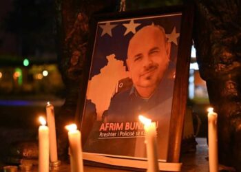U vra nga serbët/ Homazhe në Tiranë për “Heroin e Kosovës” Afrim Bunjaku