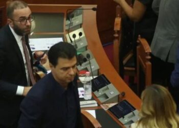 Debati i plotë/ “Do vish pimë një kafe, po bëhesh si ky(Berisha)?” Bardhi-Bashës: Unë s’jam hipokrit, të hedh zgupthi