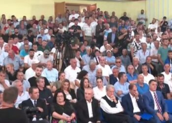 Nis gara për Kukësin/ Berisha çel fushatën, krah tij Meta. Noka, pas shumë vitesh mungesë, ‘prek’ vendlindjen