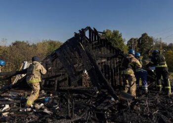 Forcat ruse sulmojnë 9 zona në rajonin e Sumy-t në Ukrainë, sulmuan me zjarr artilerie, mortaja, tanke e topa