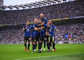 VIDEO/ 5 fitore radhazi në derbi, Interi turpëron Milanin me goleadë 5-1 dhe kryeson i vetëm Serie A