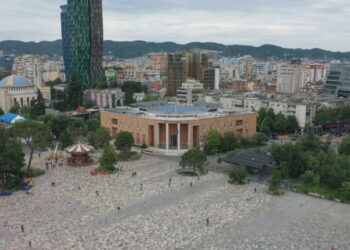 Në korrik niveli më i lartë i kredive të këqija për këtë vit, shkak edhe kriza e çmimeve