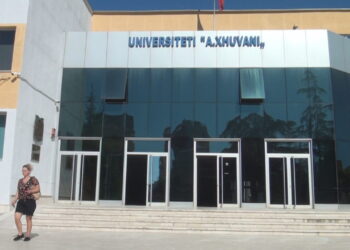 Mjekësia dhe biznesi degët më të kërkuara në universitetet e Elbasanit dhe Gjirokastrës