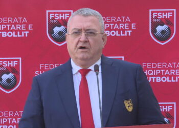 Barazimi në Çeki, Duka ul euforinë: Nuk është koha për të festuar