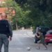 VIDEO/ Pas plumbave vjen qetësia, policët e Kosovës luajnë futboll me fëmijët serbë në Banjskë