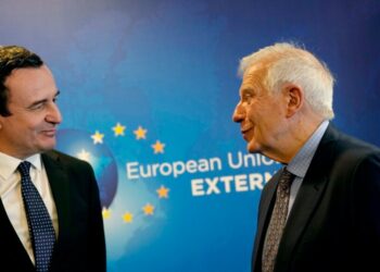 Zbulohet biseda e Borrell me Kurtin në Bruksel: Masat ndëshkuese ndaj Kosovës varen nga rrjedha e dialogut