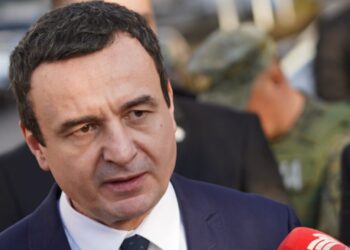 “Do mbrojmë demokracinë në Kosovë?/ Kurti: Vuçiç dërgoi MiG-29 e ambasadorin e Rusisë në kufi, që atëherë agresioni është intensifikuar