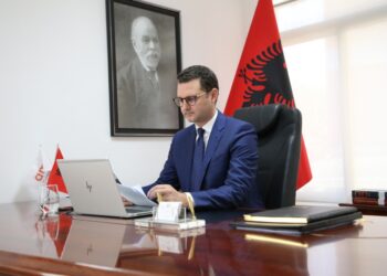 Ministri i Financave: “S&P rishikon perspektivën e Shqipërisë. Ky përmirësim hap mundësi të reja për investime dhe zhvillim ekonomik