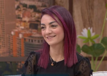 “Djali më fshinte lotët dhe më thoshte: Mami mos u mërzit!”/ Piktorja rrëfen dramën e divorcit: Na ndau vjehrra!