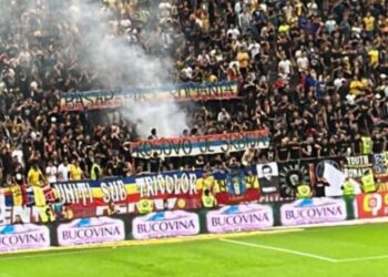Kosova reziston 83 minuta në Rumani mes banderolave nacionaliste e vendimeve të dyshimta të arbitrit