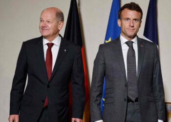 Scholz kundër Macron: Nuk do ta kushtëzojmë liberalizimin e vizave për Kosovën