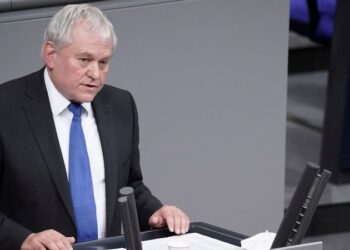 Deputeti gjerman reagon ndaj deklaratës së Vuçiç: E ka gënjeshtrën element qendror të veprimeve të tij