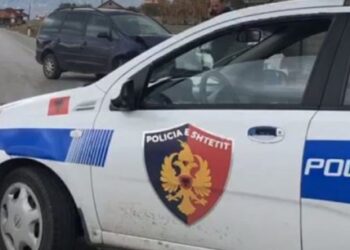 Makina del nga rruga, aksident me 4 të plagosur në Bulqizë