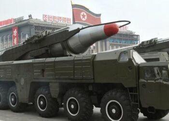 Koreja e Veriut furnizon me armë Rusinë? SHBA e paralajmëron: Do e paguani shtrenjtë