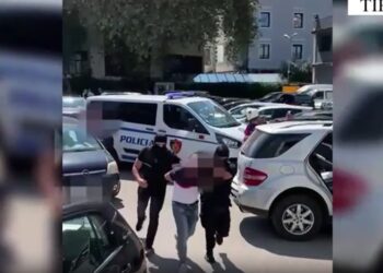 Nga 600€ emigrantëve për t’i çuar drejt vendeve të BE, 4 të arrestuar në Tiranë