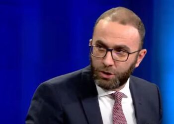 Vonesa e Berishës ishte një mesazh? Bardhi tregon si qendron e vërteta për tryezën: Ftova dhe Bashën…!