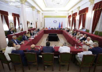 Berisha ‘hakmerret’/ Mbledhja e përbashkët e deputetëve të opozitës: Do votohet kundër marrëveshjes me Gjermaninë dhe….!