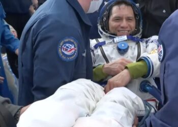 Astronauti i NASA-s thyen rekordet, ndjen gravitetin pas më shumë se 1 viti në hapësirë