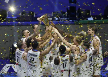 Gjermania fiton për herë të parë botërorin e basketbollit, mund Serbinë në finale