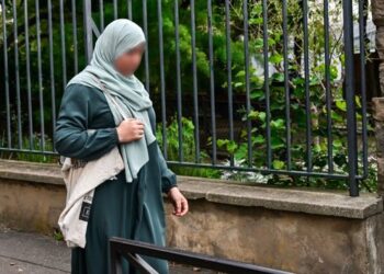 Gjykata Supreme e Francës hedh poshtë apelin për veshjet hixhab në shkolla