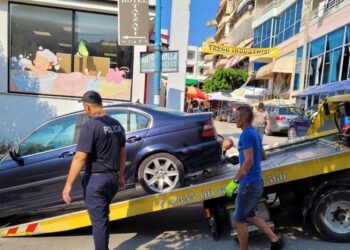 Ndëshkim kush parkon gabim në Tiranë, specialistët: Gjoba deri në 7 mijë lekë, heqje mjeti me karrotrec!