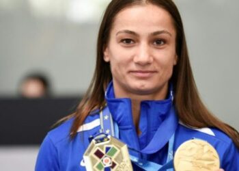 Makina e policisë përplas “Porsche”-in e kampiones, Majlinda Kelmendi