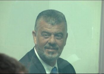 Lefter Koka del para gjykatës, avokati: S’ka pasur kompetenca vendimmarrëse, kontratën e ka firmosur si titullar