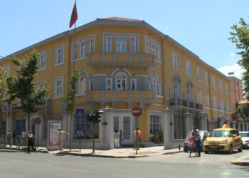 Ministria e Arsimit: Regjistrimet e nxënësve në e-Albania do të bëhen deri më 30 shtator
