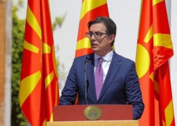 “Demokracia në rajon, e kërcënuar”/ Presidenti i Maqedonisë së Veriut: Zvarritja e integrimit po lëkund besimin tonë në BE