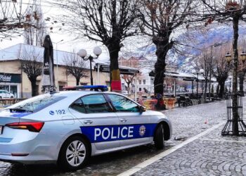 Vritet me armë zjarri një 48-vjeçar në Prizren, dëshmitari: U qëllua në sy të gruas dhe djalit