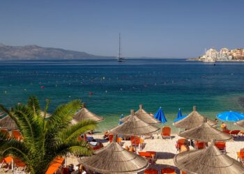 “Viajar”: Shqipëria destinacioni perfekt për të shijuar pushimet