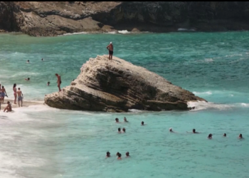 Flukse të larta të Gushtit, Shqipëria tejkalon shifrën e 7 milionë turistëve gjatë këtij viti