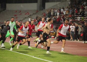 VIDEO/ Europiani U-21: Përmbysje e çmendur ndaj Rumanisë, Shqipëria triumfon mes spektaklit