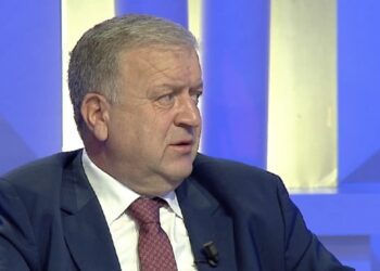 Megaoperacioni, Tonin Vocaj: Hetimet prej 6 muajsh, në Tiranë shitet drogë nëpër shkolla