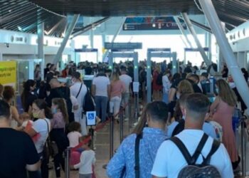 “Përsëri në krye dhe në muajin korrik për rritjen e numrit të pasagjerëve të aviacionit civil në Europë (+116.6%)” Rama: Shqiponja po fluturon lart