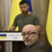 Parlamenti ukrainas miraton shkarkimin e ministrit të mbrojtjes, reagon Rusia