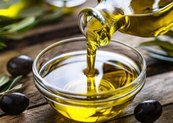 Bie me 8 herë importi, shqiptarët preferojnë vajin e ullirit vendas, rriten eksportet