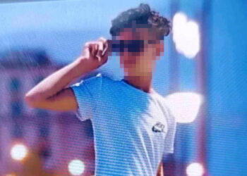 17-vjeçari vret shokun e ngushtë për shkak të një postim në rrjetet sociale