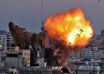 “Vranë civilë”/ OKB: Izraeli bombardoi ndërtesat e banimit dhe shkollat në Gaza